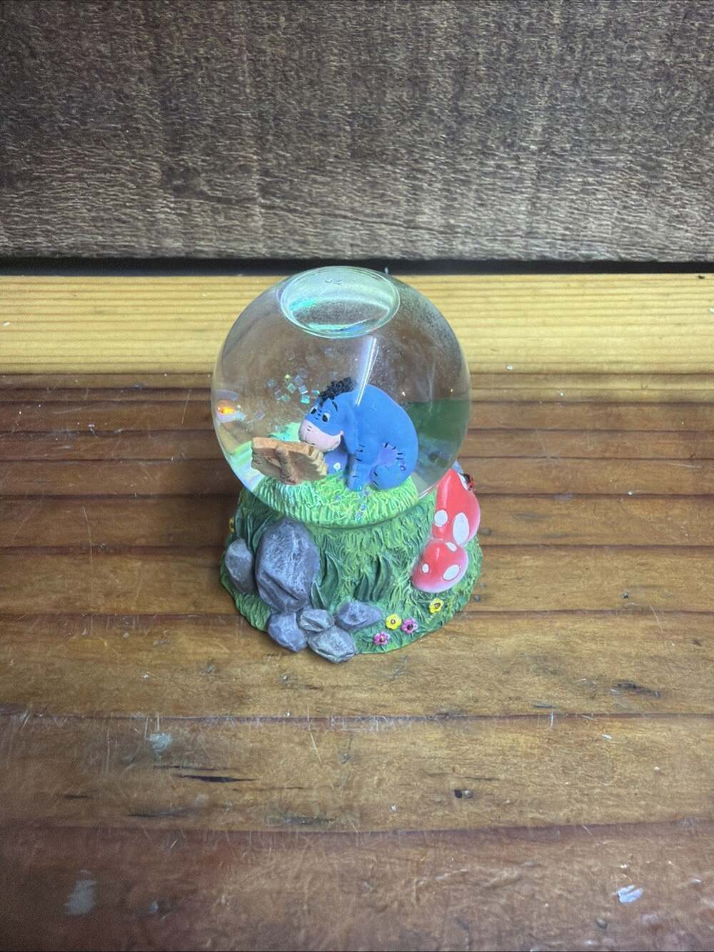 Disney Mini Snow Globe Eeyore Be Positive • Winnie The Pooh Mushroom